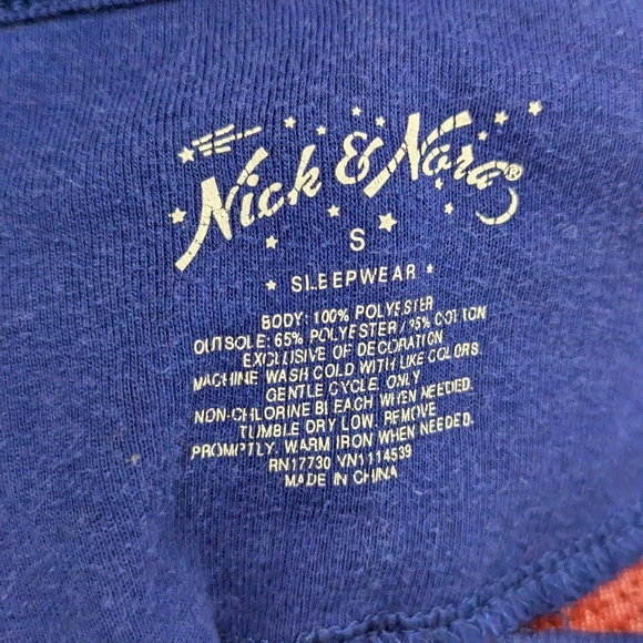 Nick & Nora Red/Blue Stripes Adult Monkey Sock One Piece Pajama Full Zipper - Picture 13 of 14